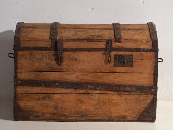 Cofre antiguo de madera lavada (c.1900) #43