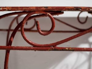 Mesa para terraza antigua de color rojo (c.1920) #21