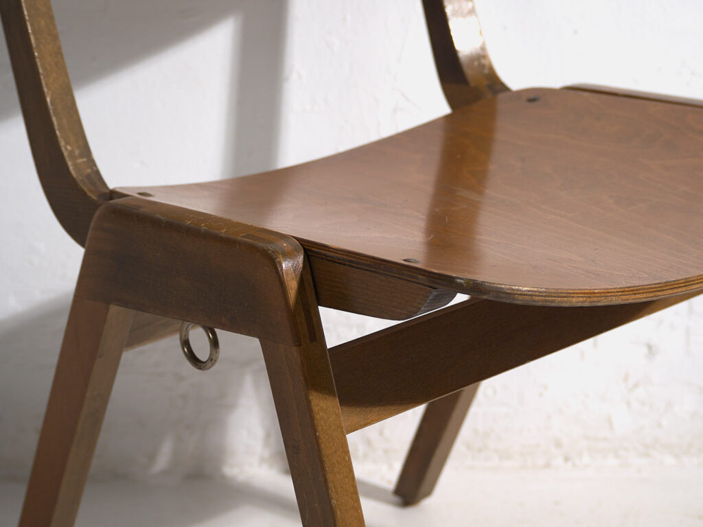 Sillas Thonet vintage para comedor (c.1950). Conjunto de 4 piezas