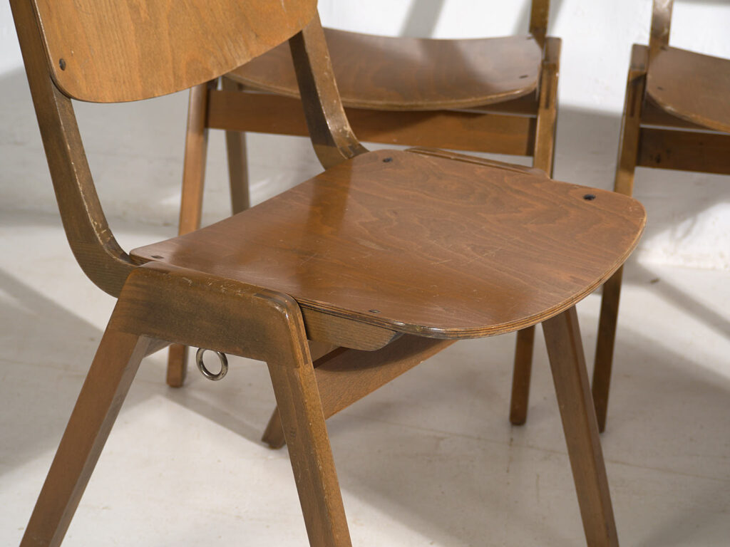 Sillas Thonet vintage para comedor (c.1950). Conjunto de 4 piezas