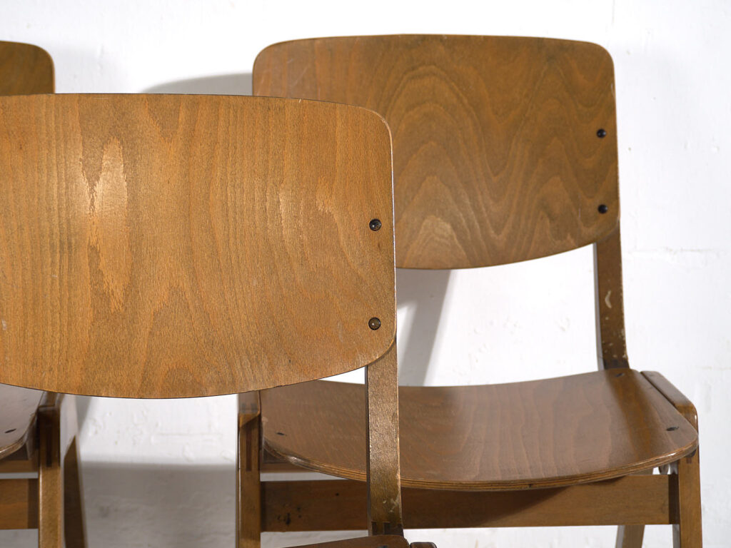 Sillas Thonet vintage para comedor (c.1950). Conjunto de 4 piezas