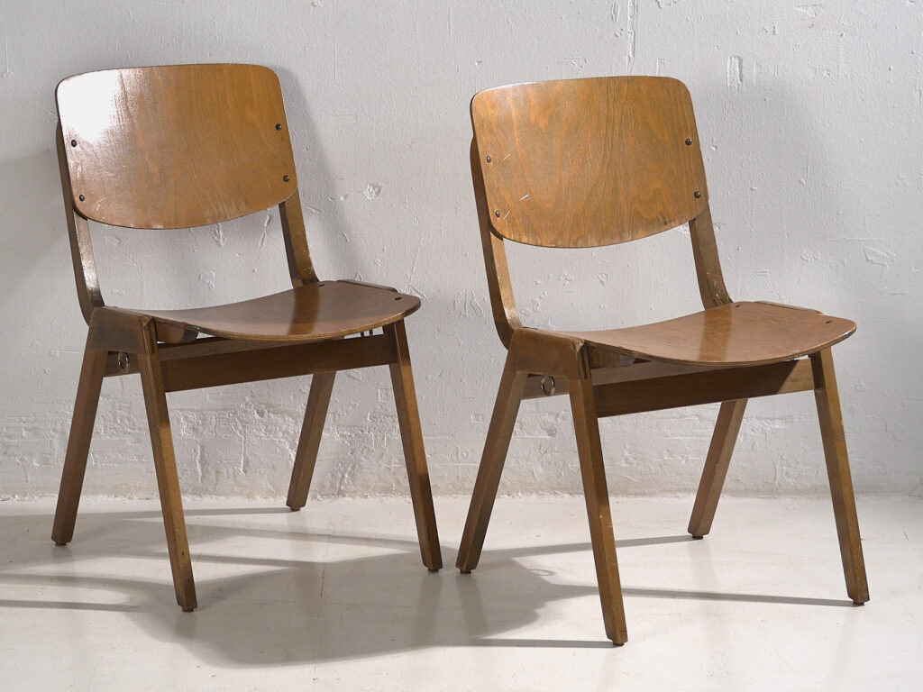 Sillas Thonet vintage para comedor (c.1950). Conjunto de 4 piezas