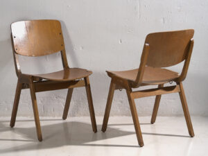 Sillas Thonet vintage para comedor (c.1950). Conjunto de 4 piezas