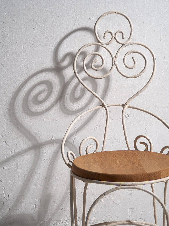 Sillas blancas de jardín antiguas (c.1920). Conjunto de 4 piezas