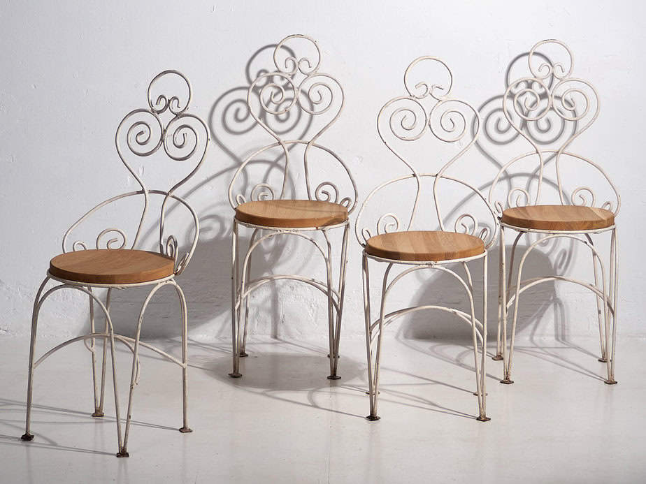 Sillas blancas de jardín antiguas (c.1920). Conjunto de 4 piezas