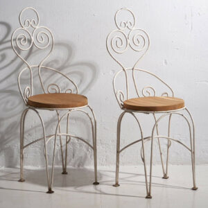 Sillas blancas de jardín antiguas (c.1920). Conjunto de 4 piezas