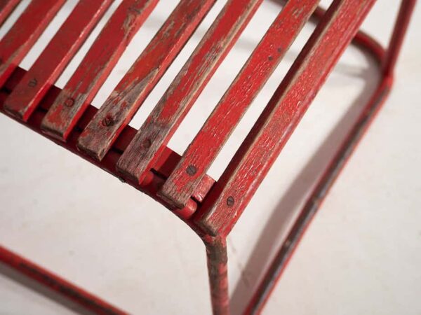 Sillas rojas antiguas para jardín (c.1920). Conjunto de 4 piezas #37