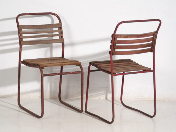 Sillas rojas de jardín antiguas (c.1920). Conjunto de 2 piezas #16