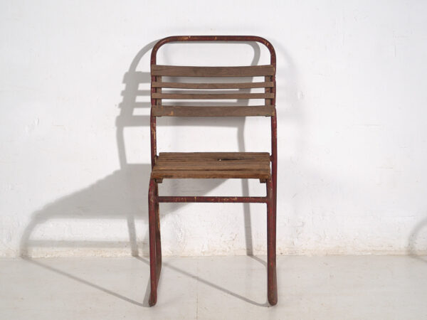 Sillas rojas de jardín antiguas (c.1920). Conjunto de 2 piezas #16