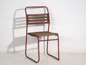 Sillas rojas de jardín antiguas (c.1920). Conjunto de 2 piezas #16