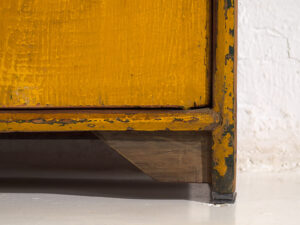 Antiguo mueble TV de color amarillo (c.1900) #18