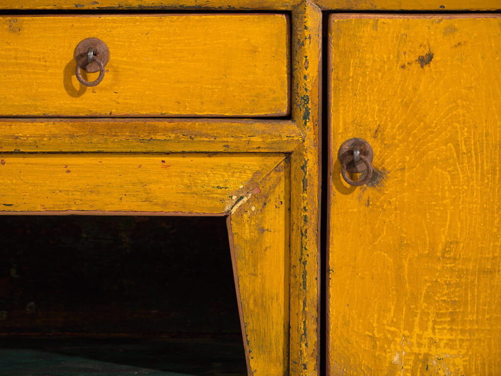 Antiguo mueble TV de color amarillo (c.1900) #18