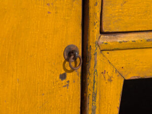 Antiguo mueble TV de color amarillo (c.1900) #18