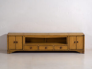 Mueble bajo antiguo de color amarillo (c.1900) #19