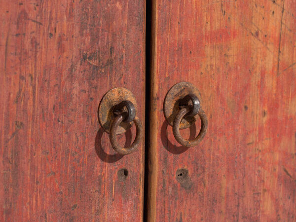 Mueble bajo antiguo con pátina de color rojo (c.1900) #29