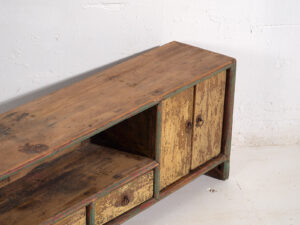 Antiguo mueble bajo de estilo wabi sabi (c.1900) #35