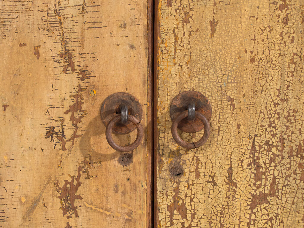 Antiguo mueble bajo de estilo wabi sabi (c.1900) #35