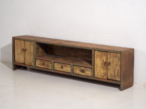 Antiguo mueble bajo de estilo wabi sabi (c.1900) #35