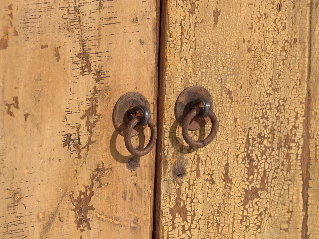 Antiguo mueble bajo de estilo wabi sabi (c.1900) #35