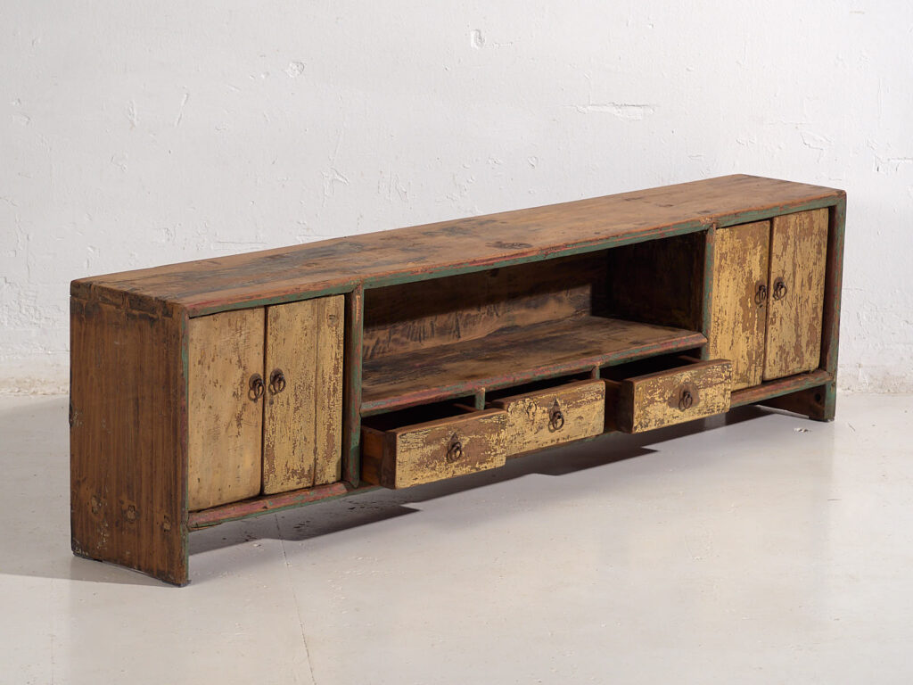 Antiguo mueble bajo de estilo wabi sabi (c.1900) #35