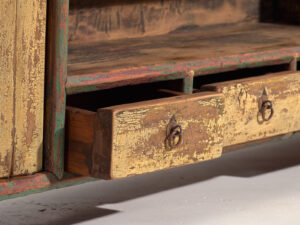 Antiguo mueble bajo de estilo wabi sabi (c.1900) #35