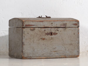 Pequeño cofre gris antiguo (c.1900) #69
