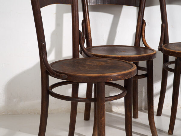 Chaises Thonet-Mundus en bois courbé (vers 1920). Ensemble de 4 pièces n°3