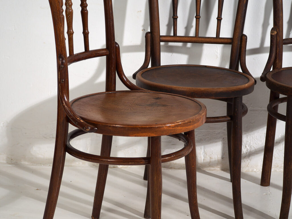 Sillas antiguas de estilo vienés (c.1920). Conjunto de 4 piezas #4