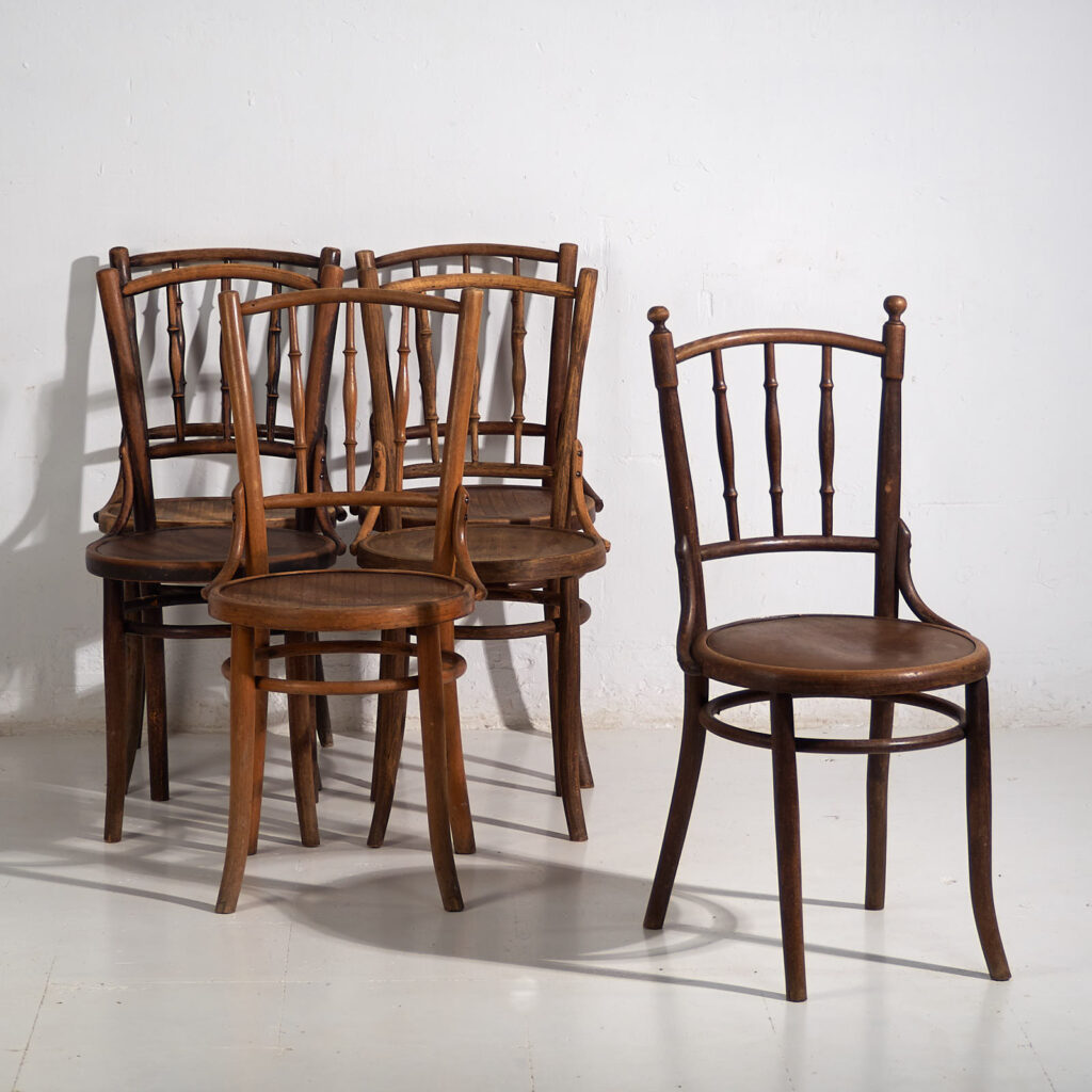 Sillas de comedor antiguas de madera curvada (c.1920). Conjunto de 6 piezas #2