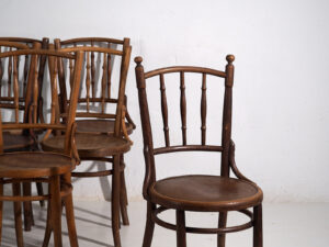Sillas de comedor antiguas de madera curvada (c.1920). Conjunto de 6 piezas #2