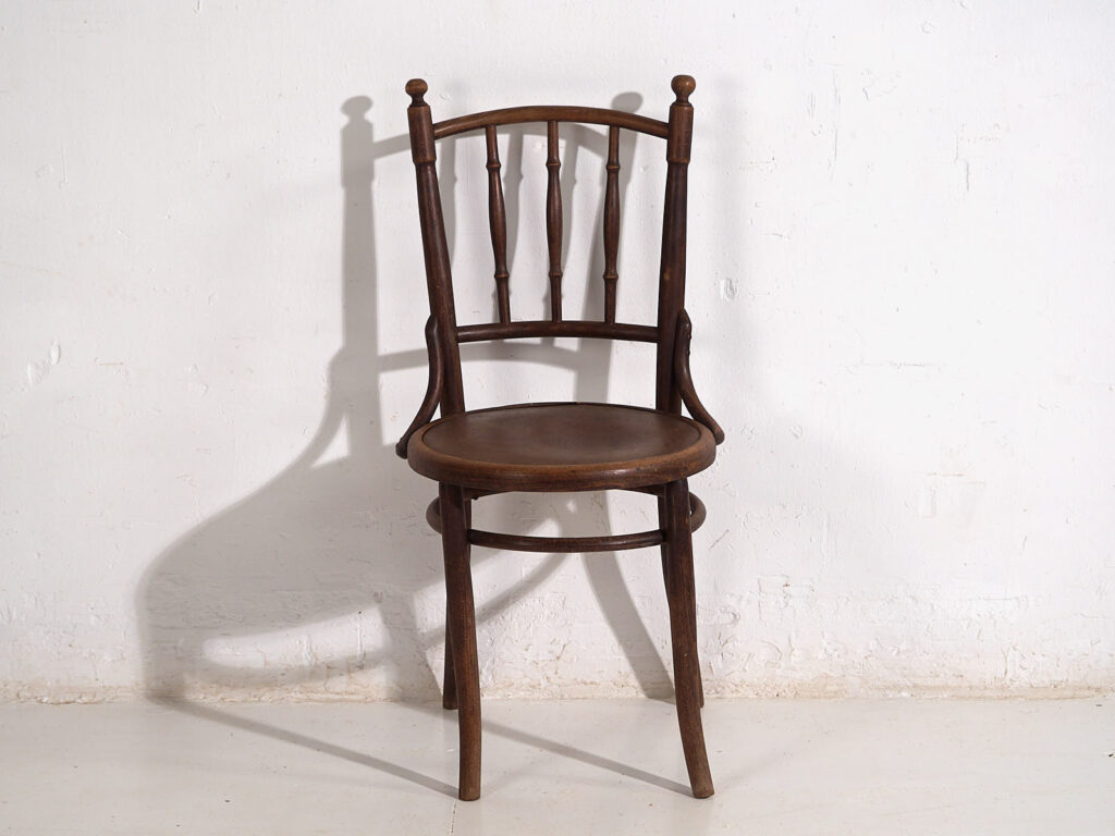 Sillas de comedor antiguas de madera curvada (c.1920). Conjunto de 6 piezas #2