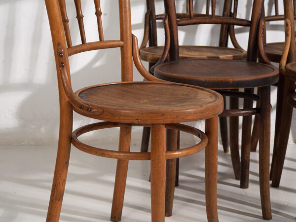 Sillas de comedor antiguas de madera curvada (c.1920). Conjunto de 6 piezas #2