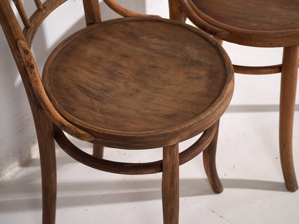 Sillas de comedor antiguas de madera curvada (c.1920). Conjunto de 6 piezas #2