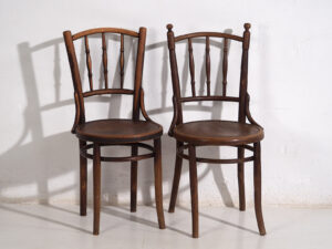 Sillas de comedor antiguas de madera curvada (c.1920). Conjunto de 6 piezas #2