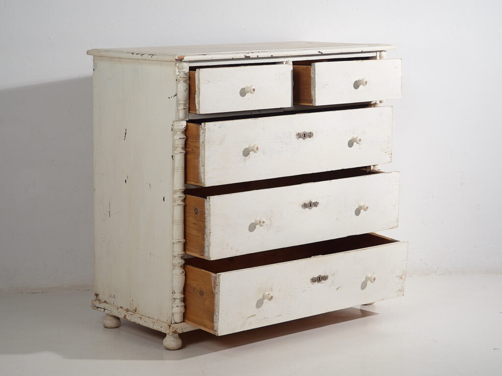Antique white chest of drawers (c.1920) #47