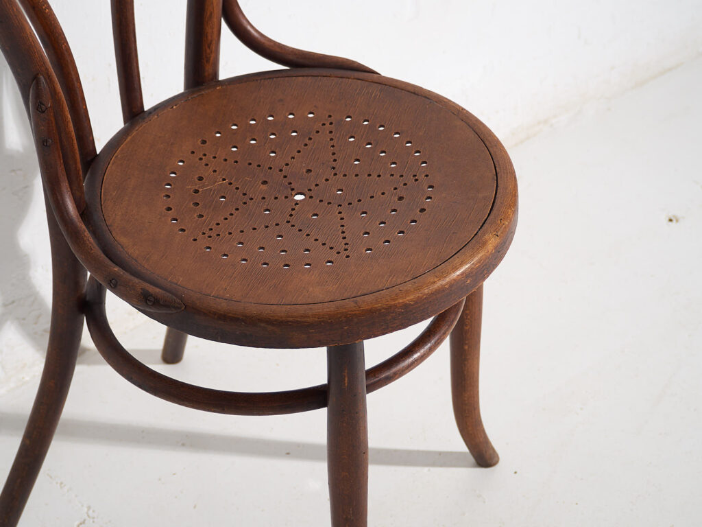 Pareja de sillas vienesas antiguas (c.1920). Conjunto de 2 piezas #2