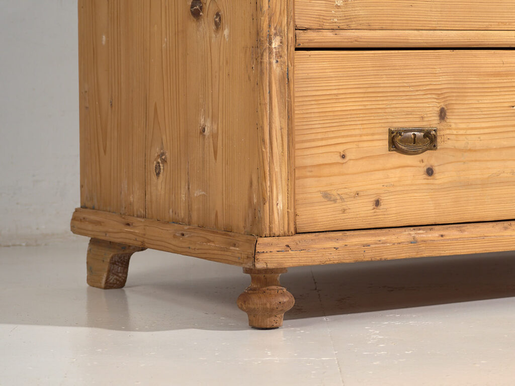 Commode ancienne de style provençal français (c.1920) #3