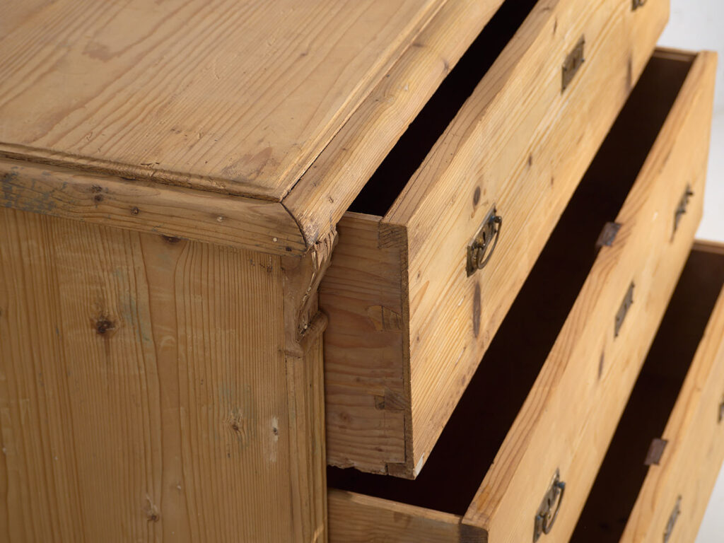 Commode ancienne de style provençal français (c.1920) #3