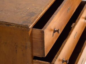 Antigua cómoda de tres cajones (c.1920) #14