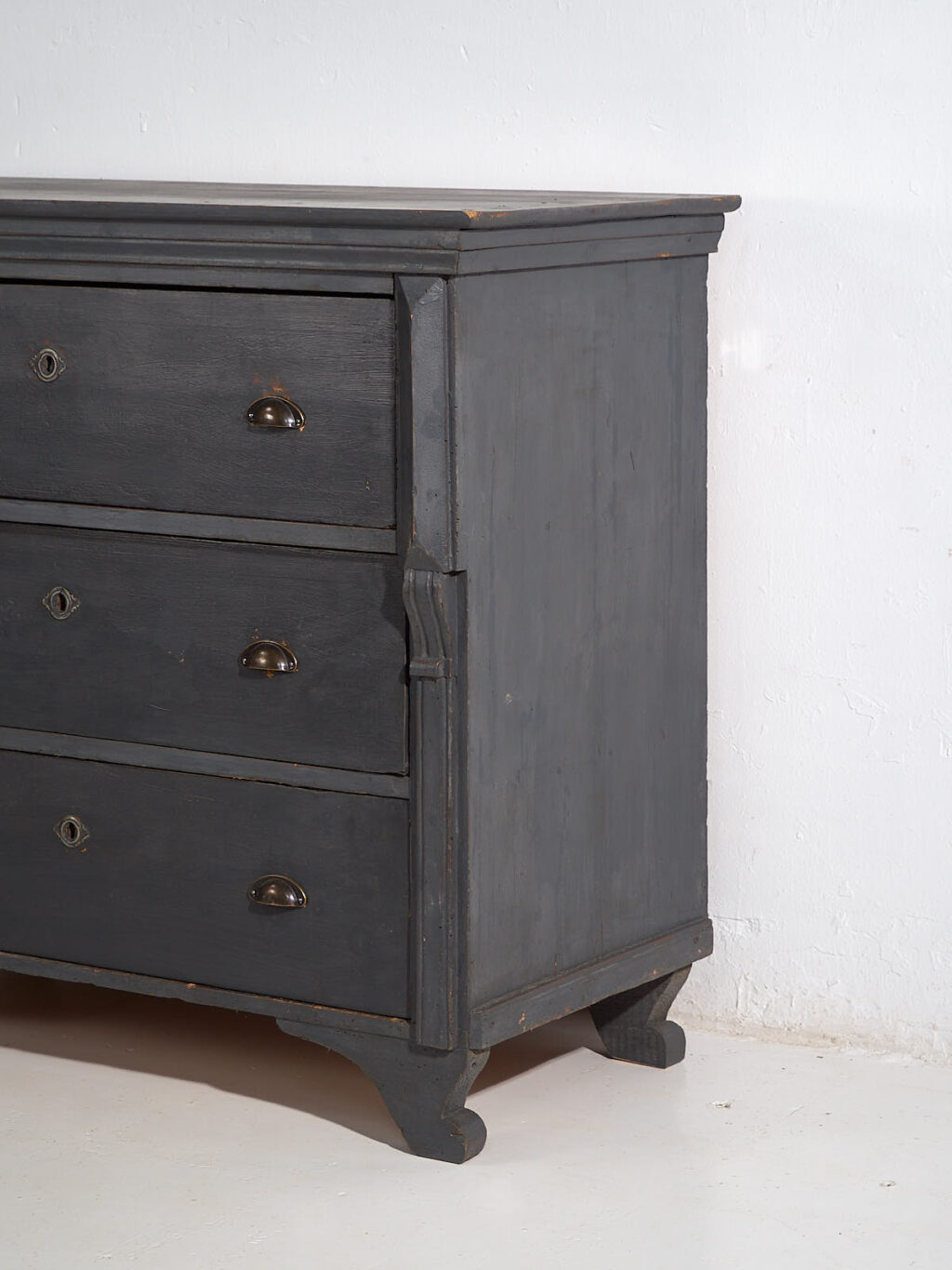 Cómoda antigua de color gris (c.1920) #26