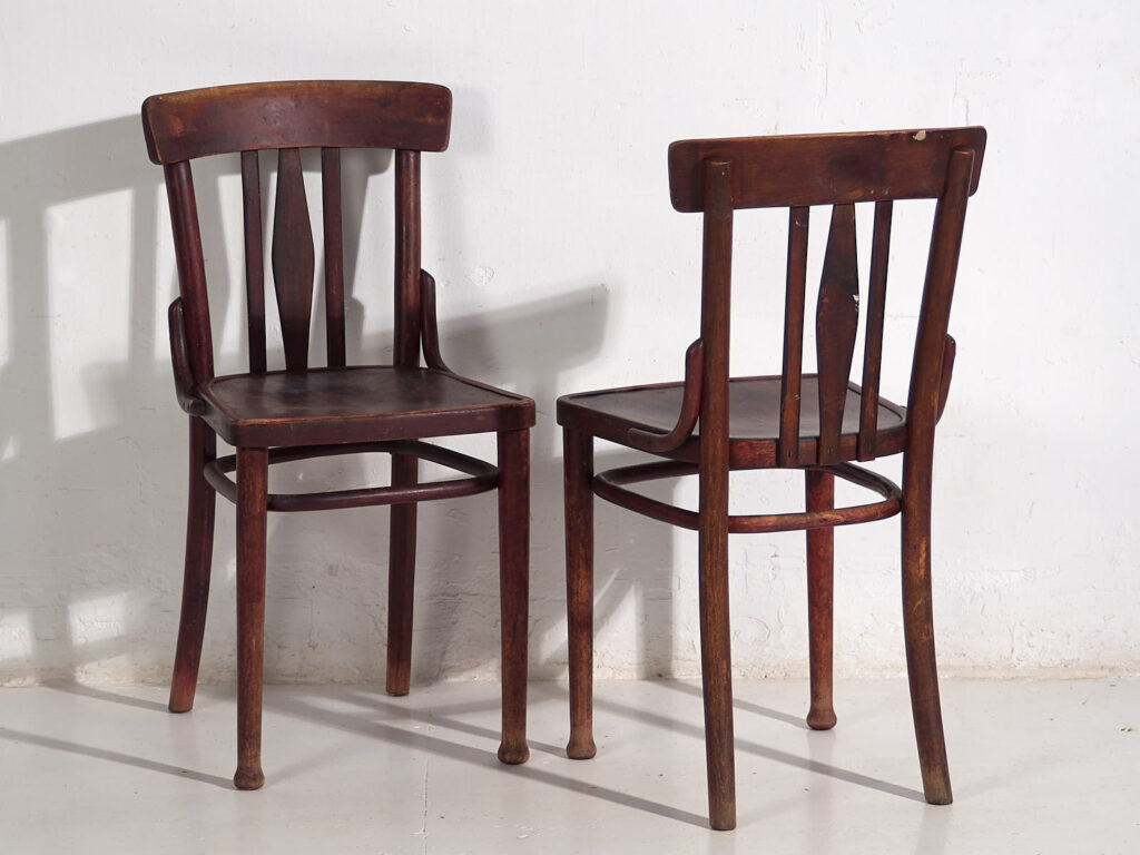Sillas Thonet antiguas (c.1920). Conjunto de 2 piezas #1