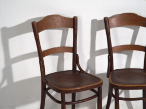 Sillas Thonet-Mundus antiguas (c.1920). Conjunto de 2 piezas #2