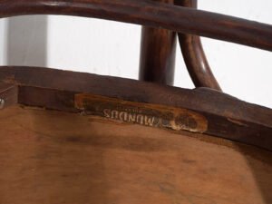 Sillas Thonet-Mundus antiguas (c.1920). Conjunto de 2 piezas #2