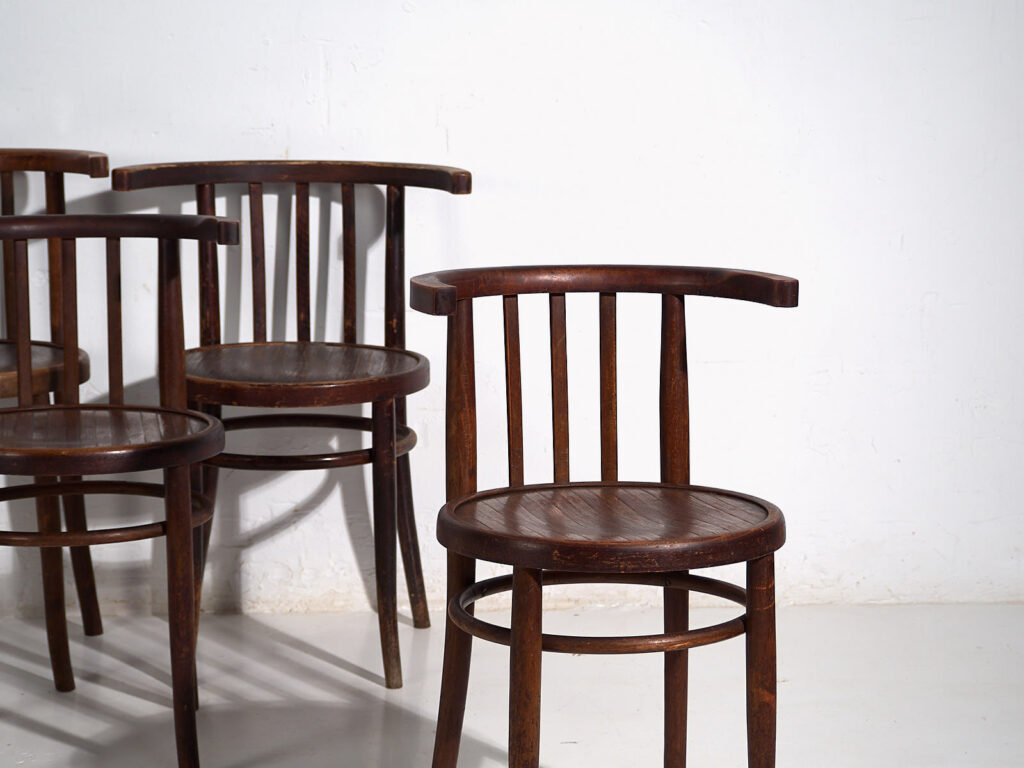 Sillas antiguas de madera curvada (c.1920). Conjunto de 4 piezas #2