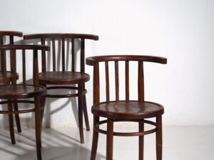 Sillas antiguas de madera curvada (c.1920). Conjunto de 4 piezas #2