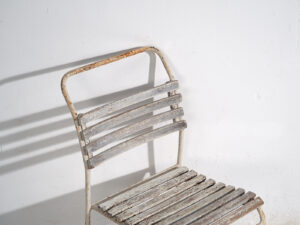 Sillas blancas antiguas de exterior (c.1920). Conjunto de 6 piezas #1