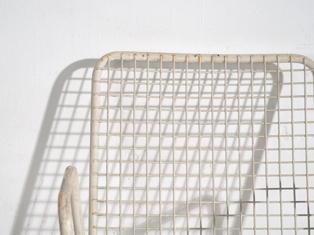 Sillas de exterior antiguas con reposabrazos (c.1920). Conjunto de 4 piezas #4