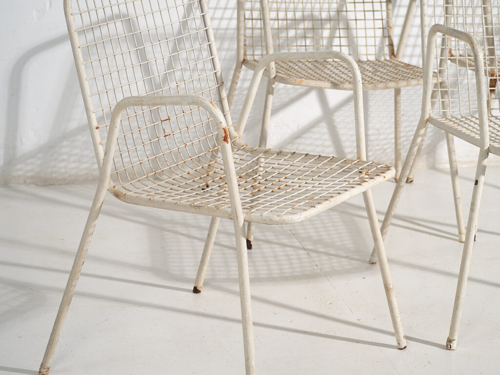 Sillas de exterior antiguas con reposabrazos (c.1920). Conjunto de 4 piezas #4