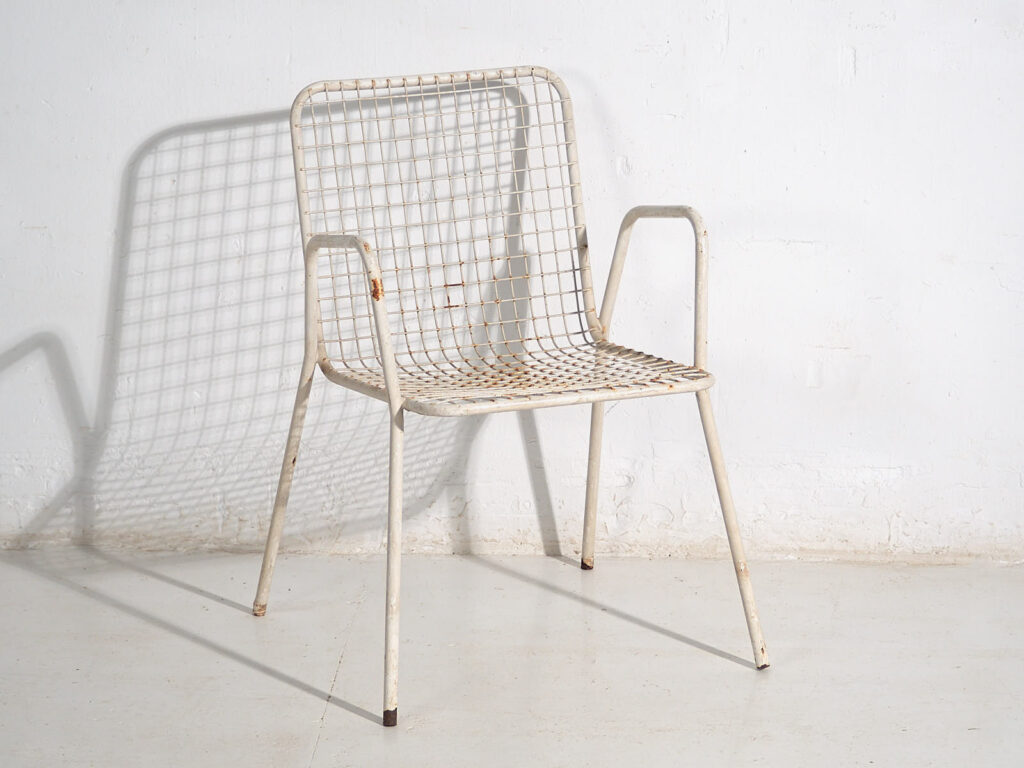 Sillas de exterior antiguas con reposabrazos (c.1920). Conjunto de 4 piezas #4