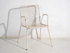 Sillas de exterior antiguas con reposabrazos (c.1920). Conjunto de 4 piezas #4